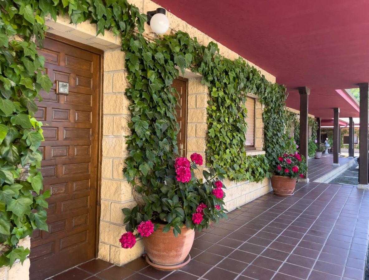 Hotel Rural "La Ruta De Cabrales" Mestas De Con Exterior photo